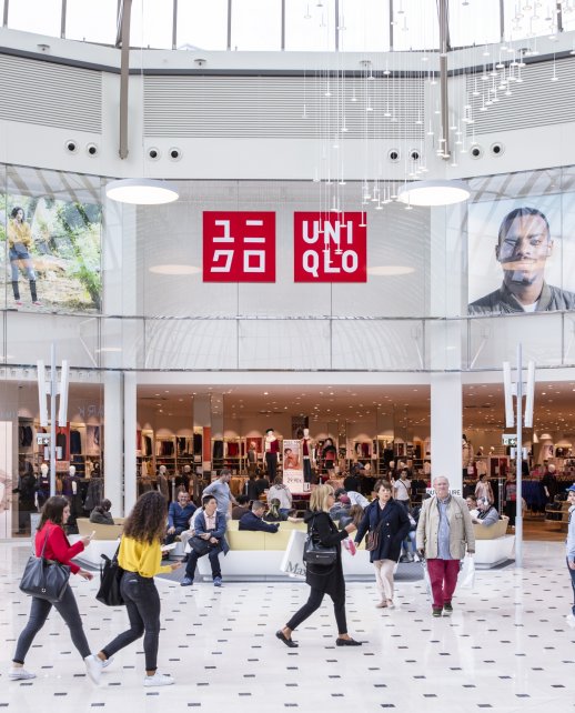 Podcast France Inter - Dans la place : le centre commercial, centre social.