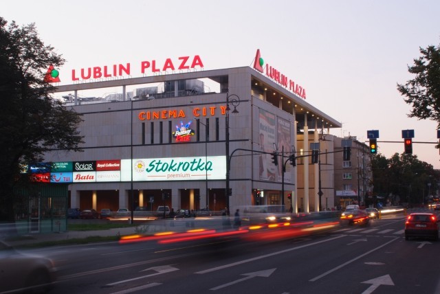 lublin_plaza_facade_0107.jpg